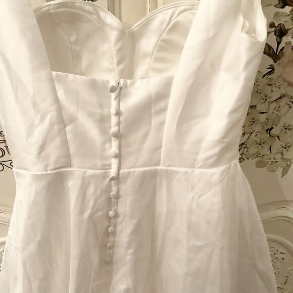 Lulus Modern Affection Maxi Dress Women's M White Taffeta Pleated NWT - Picture 10 of 13